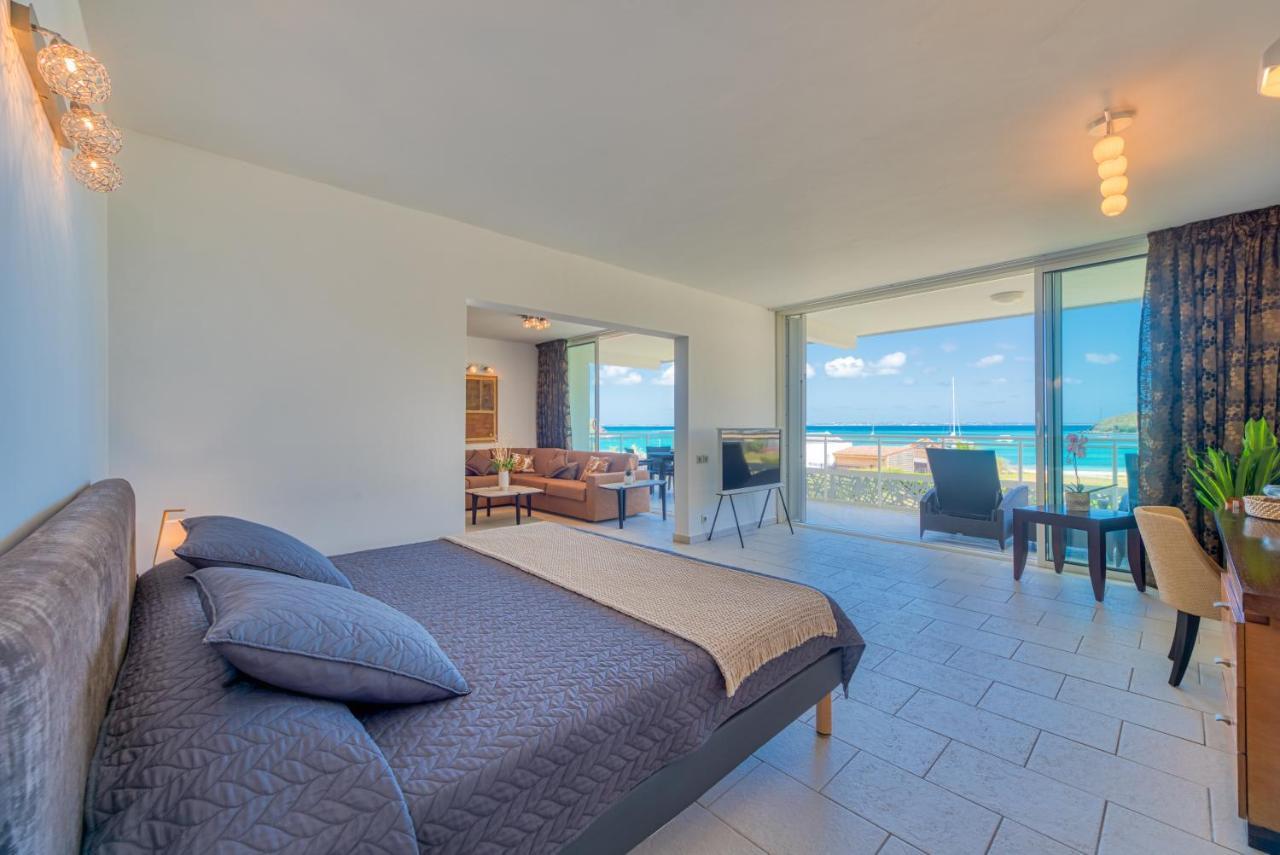 Le Domaine Anse Marcel Beach Resort Exteriör bild