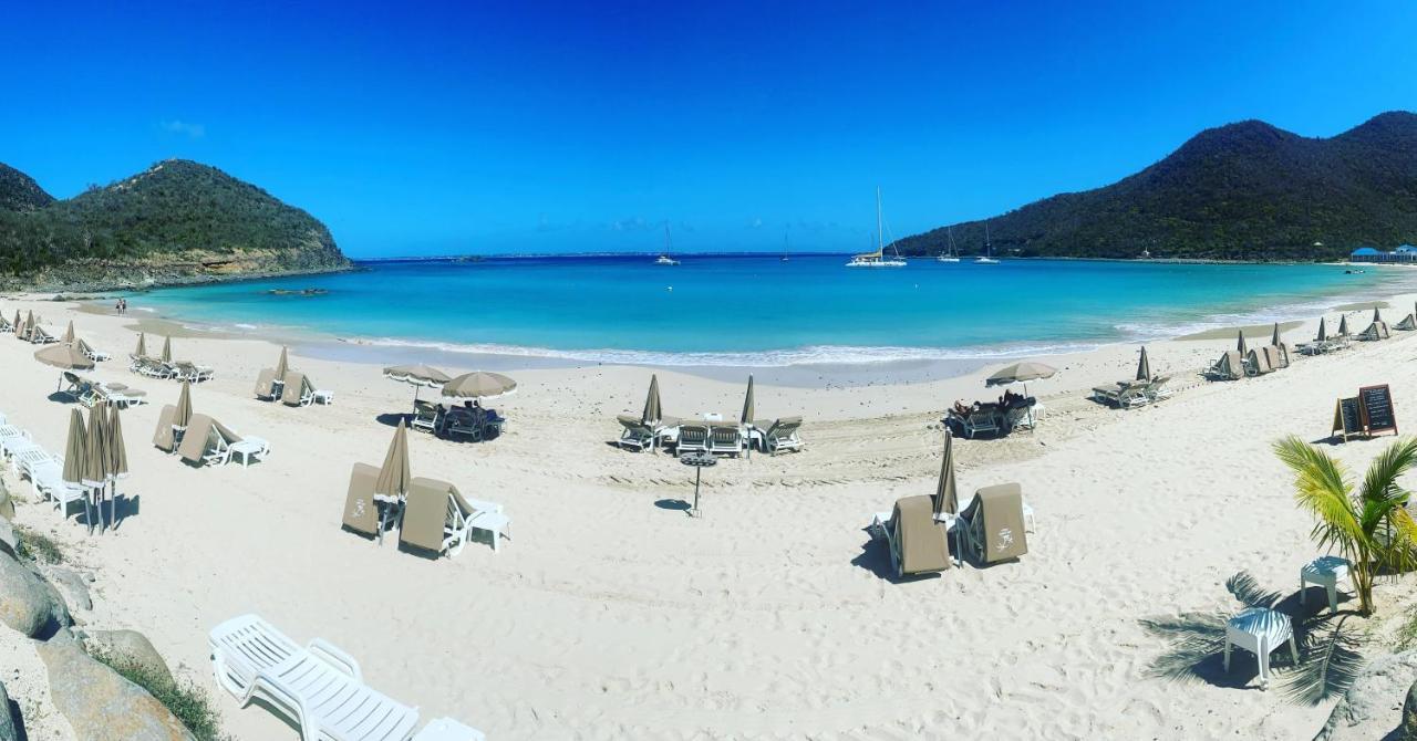 Le Domaine Anse Marcel Beach Resort Exteriör bild