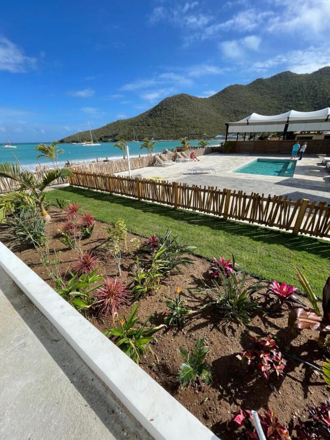 Le Domaine Anse Marcel Beach Resort Exteriör bild