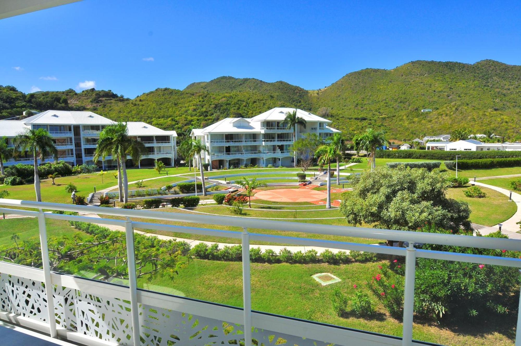 Le Domaine Anse Marcel Beach Resort Exteriör bild